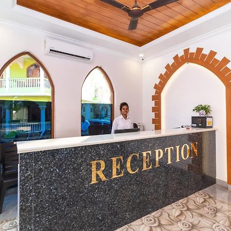 Larios Beach Holidays Resort Baga Bagian luar foto