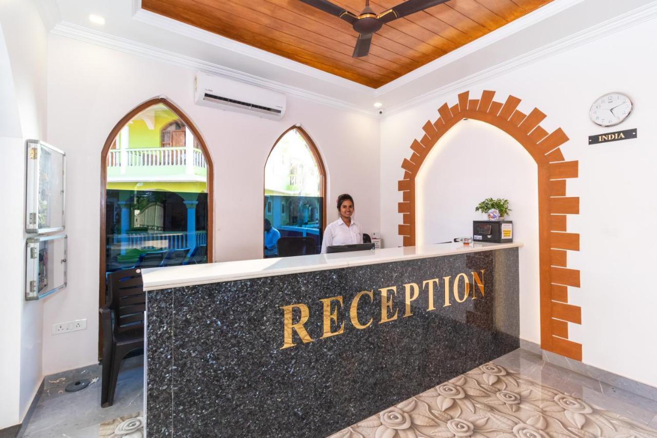 Larios Beach Holidays Resort Baga Bagian luar foto