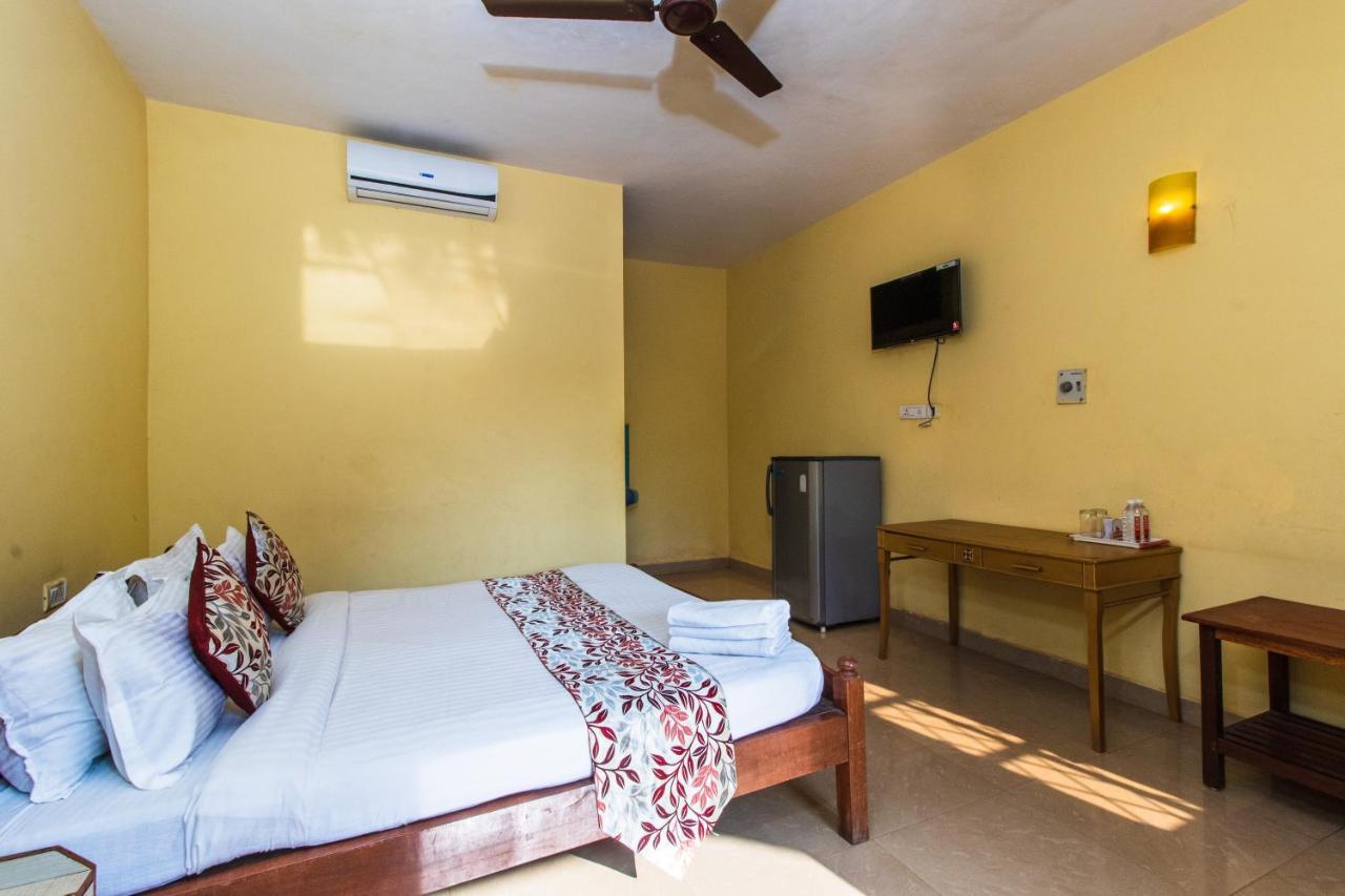 Larios Beach Holidays Resort Baga Bagian luar foto