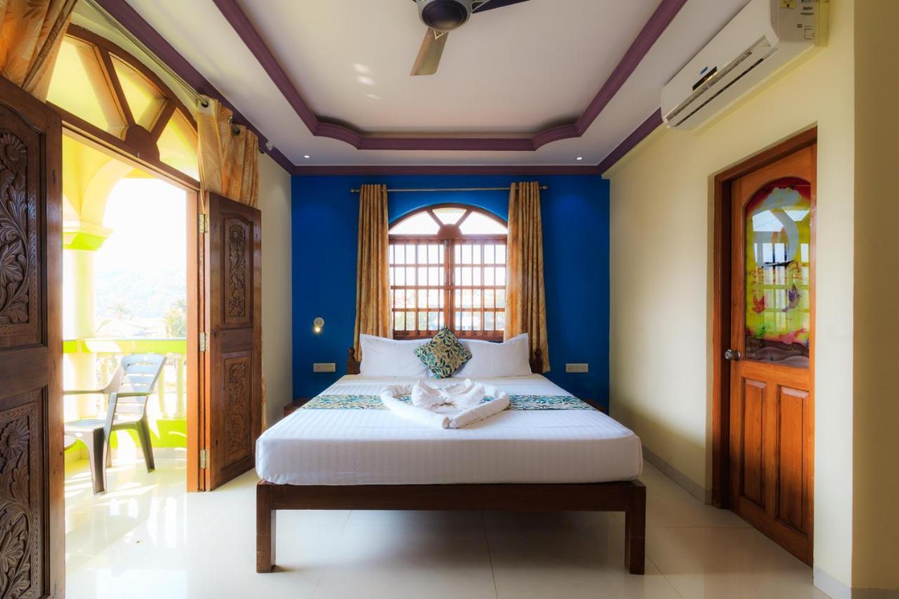 Larios Beach Holidays Resort Baga Bagian luar foto