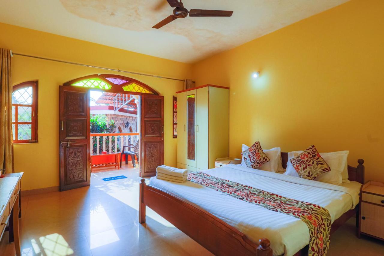 Larios Beach Holidays Resort Baga Bagian luar foto