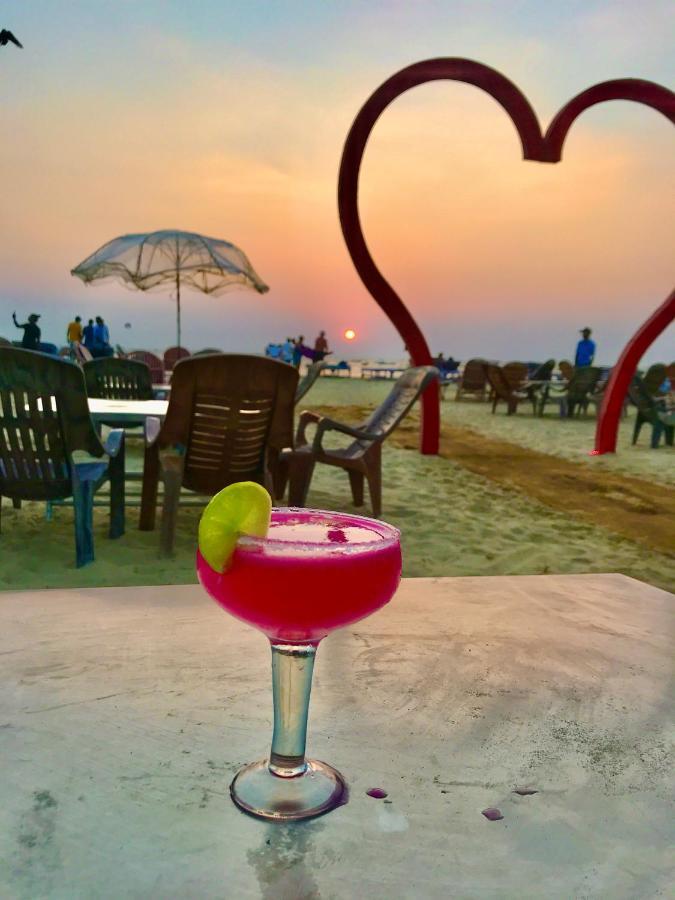 Larios Beach Holidays Resort Baga Bagian luar foto