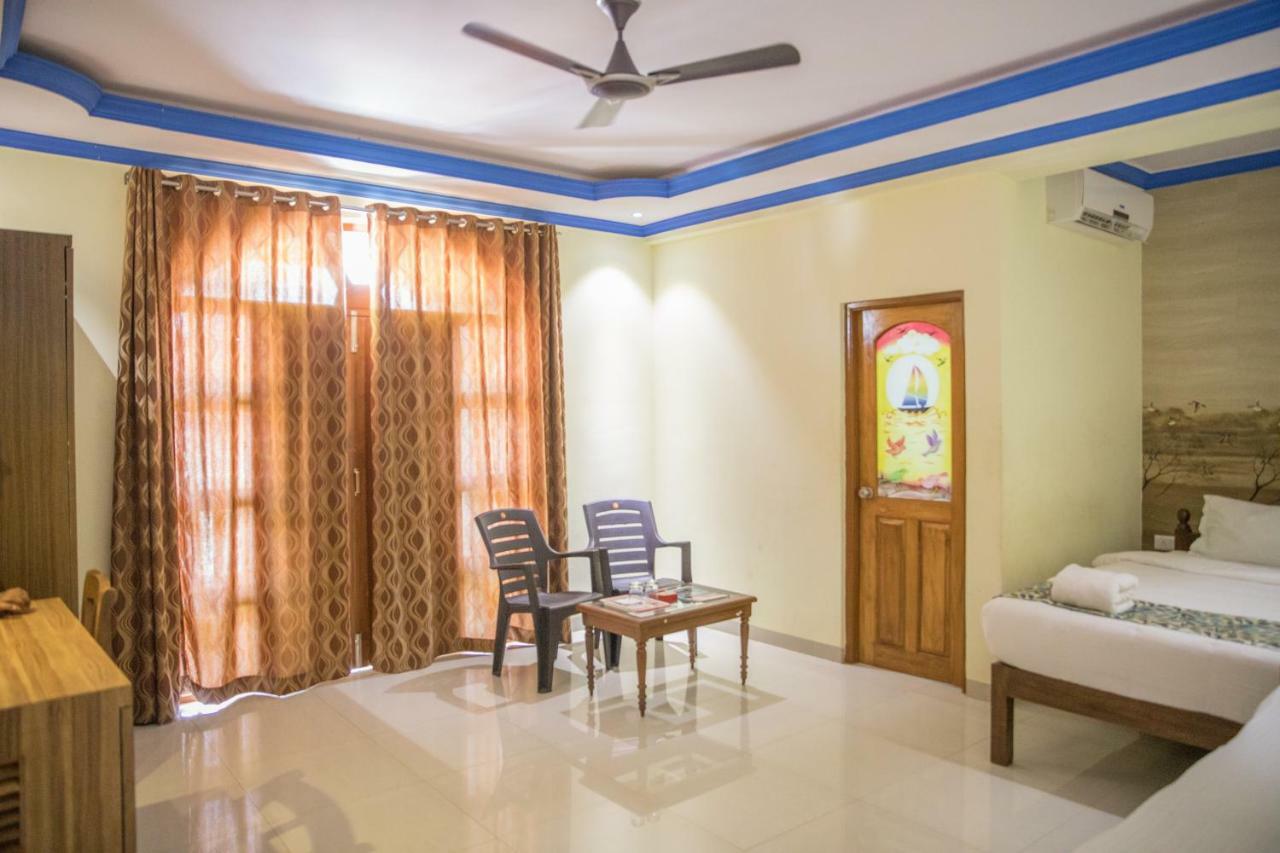 Larios Beach Holidays Resort Baga Bagian luar foto