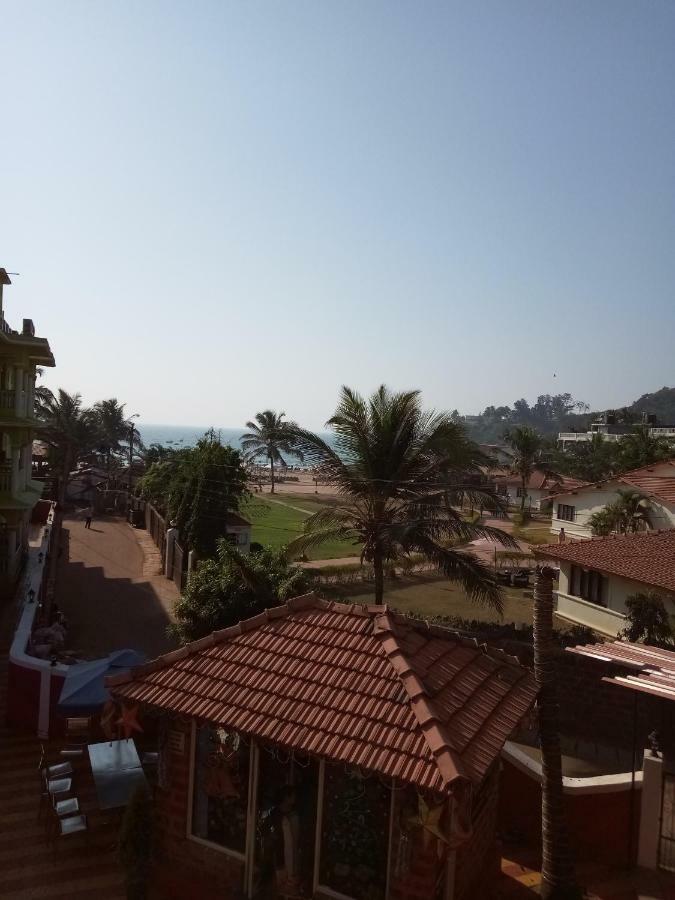 Larios Beach Holidays Resort Baga Bagian luar foto